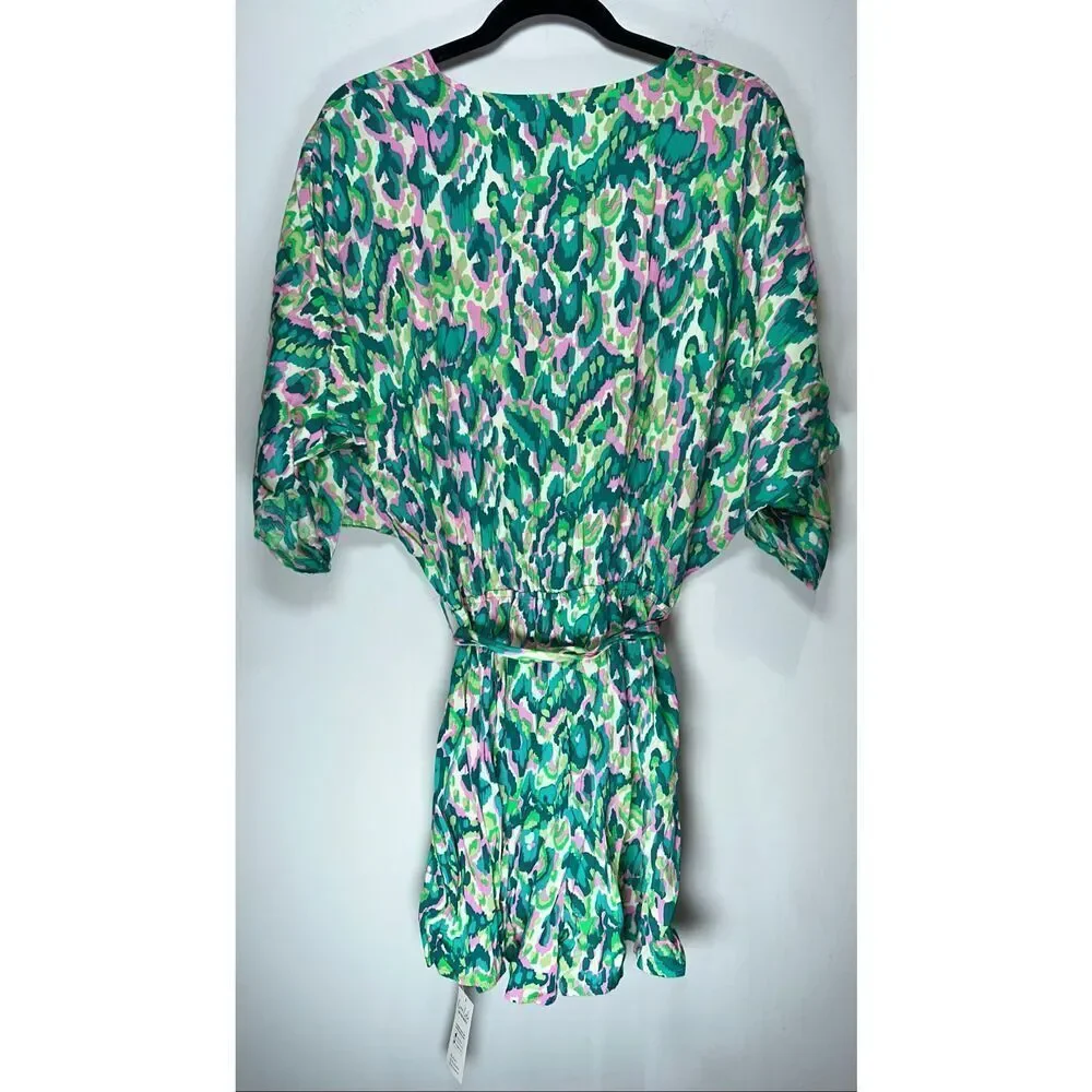 Cupshe bathing suit coverup shorts / romper size medium